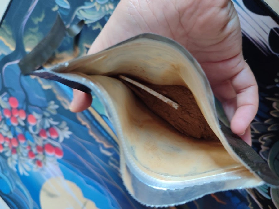 Customer photo: pouch held open