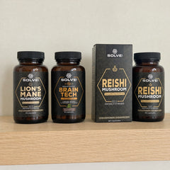 Sur une étagère : Lion’s Mane pur – gélules, Brain Tech (nootropique) et Reishi pur – gélules