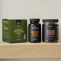 Sur une étagère : Matcha aux champignons, Brain Tech (nootropique) et Gummies Calm au Reishi